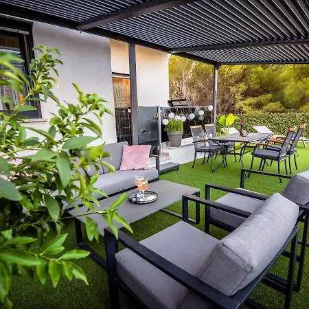 My Adriatic Place With Private Garden And Garage Sibenik Exterior photo