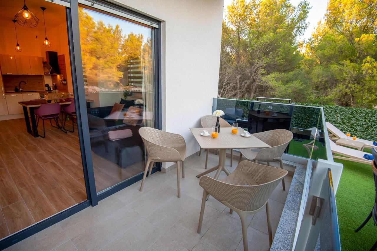 Apartman My Adriatic Place With Private Garden And Garage