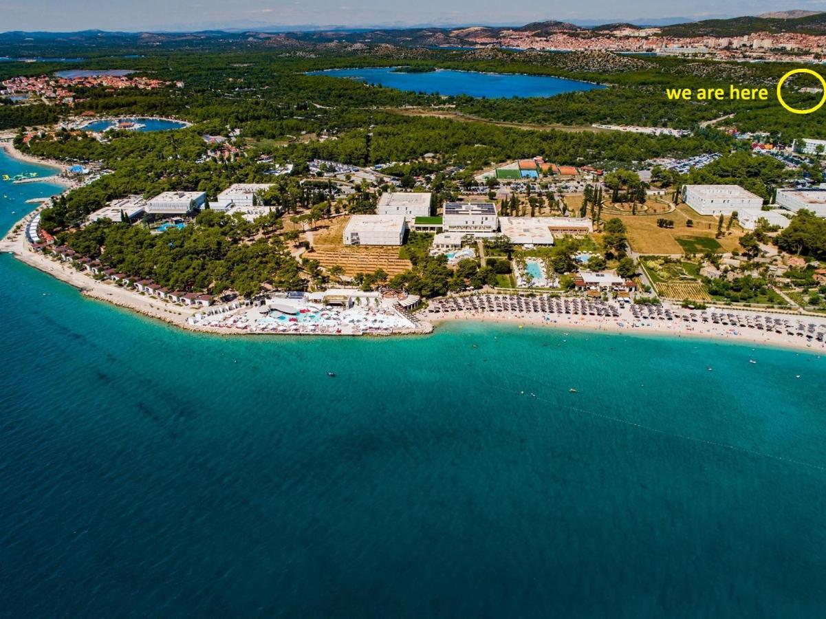 Apartman My Adriatic Place With Private Garden And Garage Sibenik